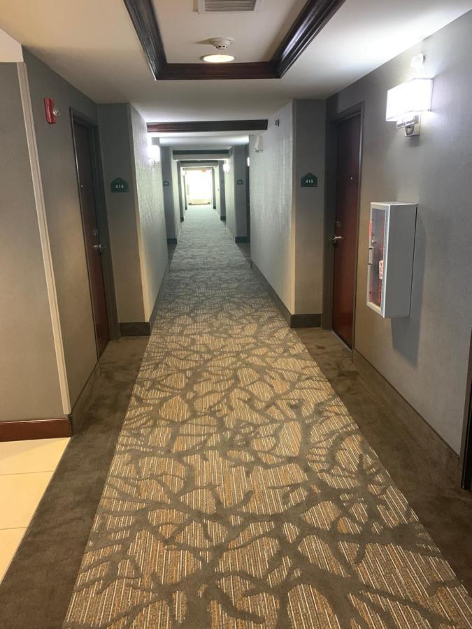 Wingate By Wyndham Southport Hotel Екстериор снимка